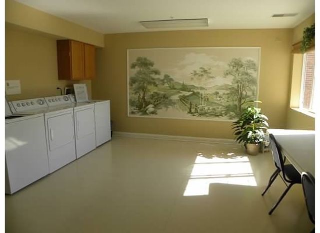 801 N MCLEAN Boulevard 136, Elgin, IL 60123