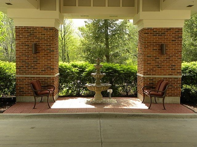 801 N MCLEAN Boulevard 136, Elgin, IL 60123