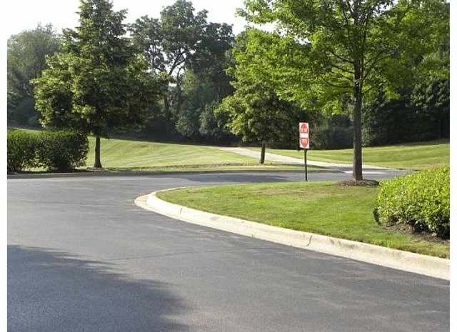 801 N MCLEAN Boulevard 136, Elgin, IL 60123