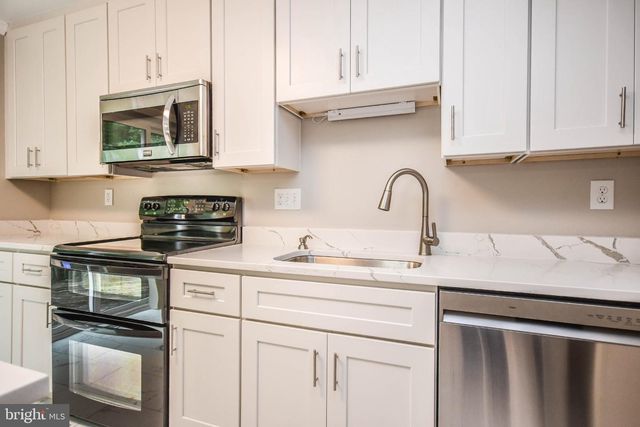 10036 MAPLE LEAF, Gaithersburg, MD 20886