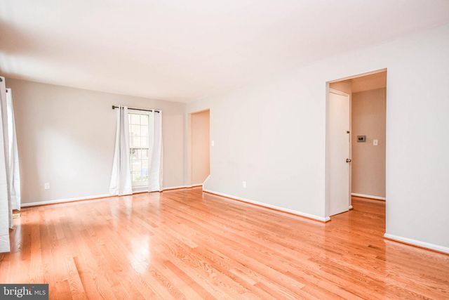 10036 MAPLE LEAF, Gaithersburg, MD 20886