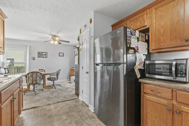 105 Bonnie Oak Dr, Lebanon, TN 37087