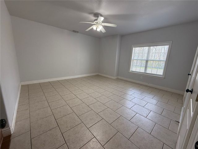 34 Witherby Drive, Bella Vista, AR 72714