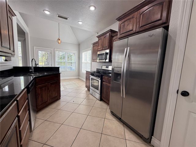 34 Witherby Drive, Bella Vista, AR 72714