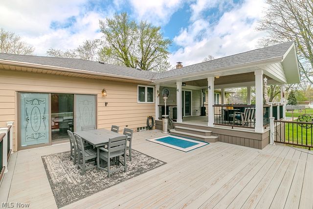 33510 Lake Shore Boulevard, Lakeline, OH 44095