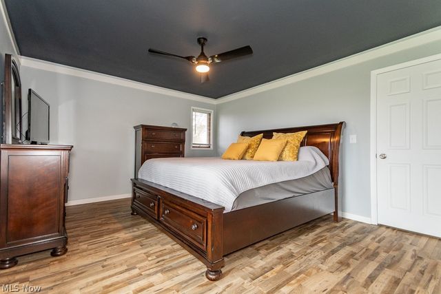 33510 Lake Shore Boulevard, Lakeline, OH 44095