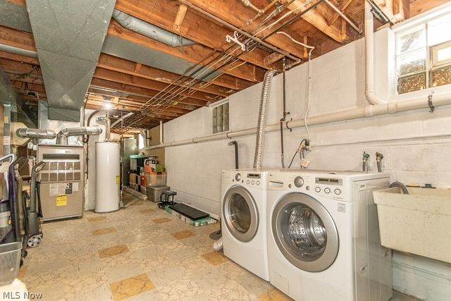 33510 Lake Shore Boulevard, Lakeline, OH 44095