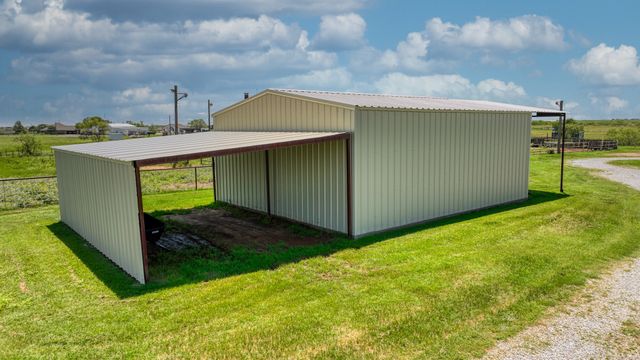 2460 Wranglers Retreat, Wichita Falls, TX 76310
