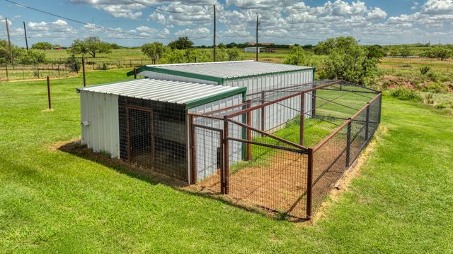 2460 Wranglers Retreat, Wichita Falls, TX 76310
