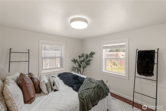 6146 - 6148 88th Street SW, Lakewood, WA 98499