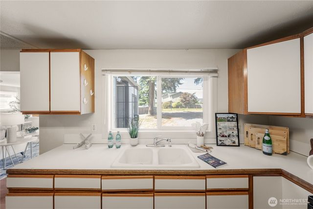 6146 - 6148 88th Street SW, Lakewood, WA 98499
