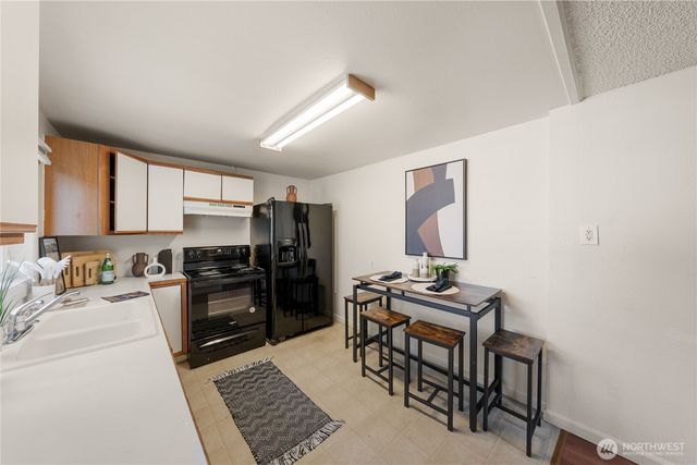6146 - 6148 88th Street SW, Lakewood, WA 98499