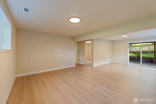 14522 NE 5th Street, Bellevue, WA 98007