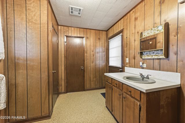 1168 Simon Angelle Road, Arnaudville, LA 70512