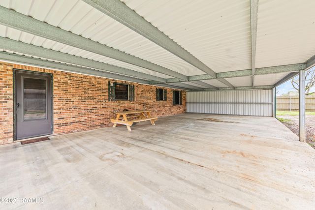 1168 Simon Angelle Road, Arnaudville, LA 70512