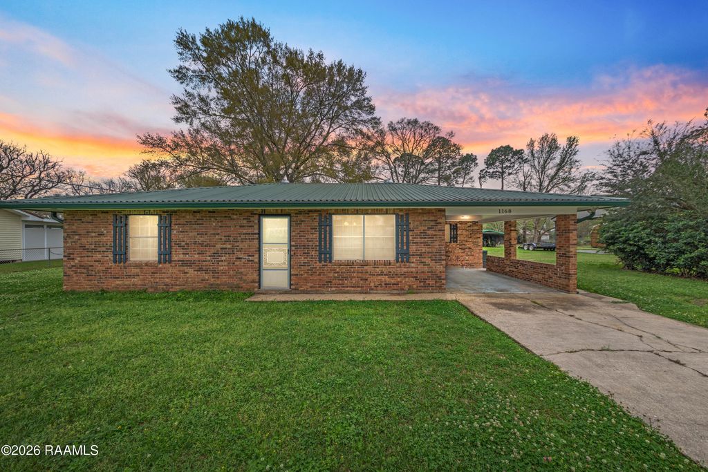 1168 Simon Angelle Road, Arnaudville, LA 70512