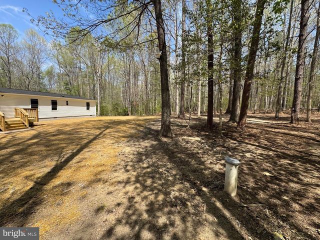 5003 HOLLY DR, Partlow, VA 22534