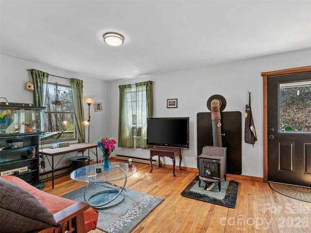 183 Stoney Fork Road, Barnardsville, NC 28709