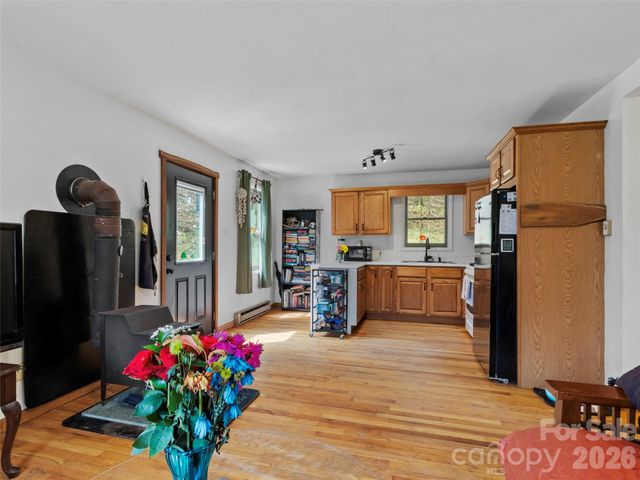 183 Stoney Fork Road, Barnardsville, NC 28709