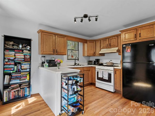 183 Stoney Fork Road, Barnardsville, NC 28709