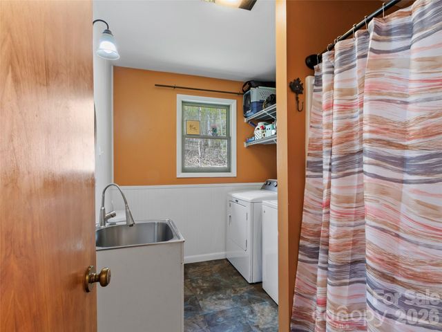 183 Stoney Fork Road, Barnardsville, NC 28709