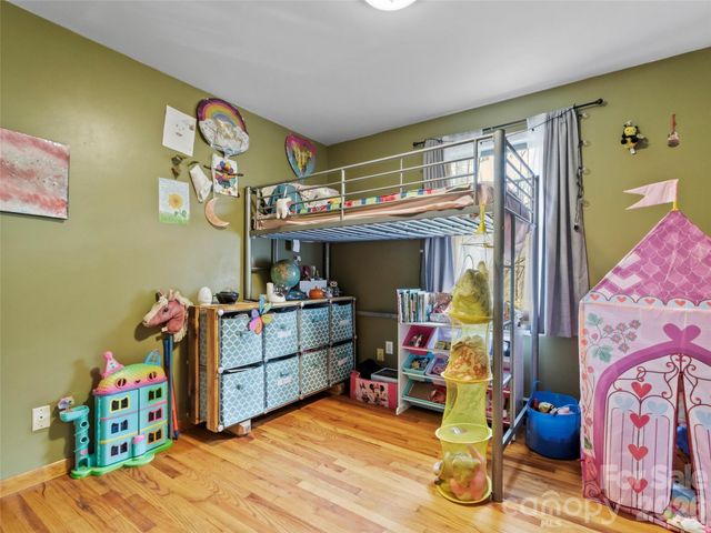 183 Stoney Fork Road, Barnardsville, NC 28709