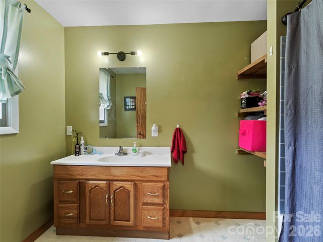 183 Stoney Fork Road, Barnardsville, NC 28709