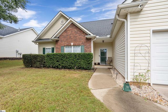 3 Frostweed Court, Simpsonville, SC 29680