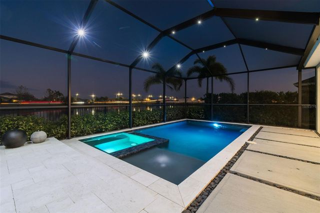 5424 SILVER SUN DRIVE, Apollo Beach, FL 33572