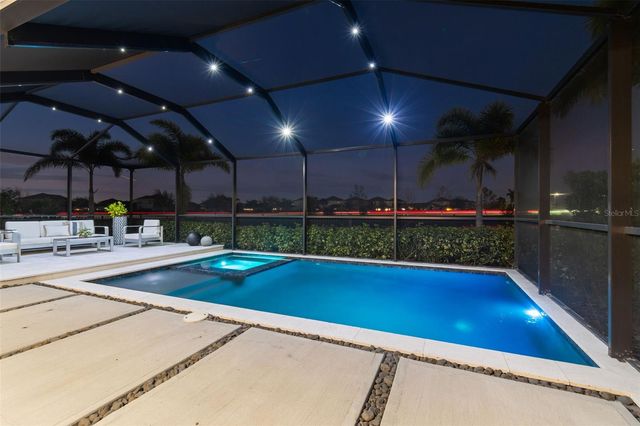 5424 SILVER SUN DRIVE, Apollo Beach, FL 33572