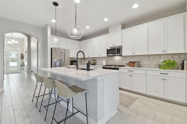 5424 SILVER SUN DRIVE, Apollo Beach, FL 33572
