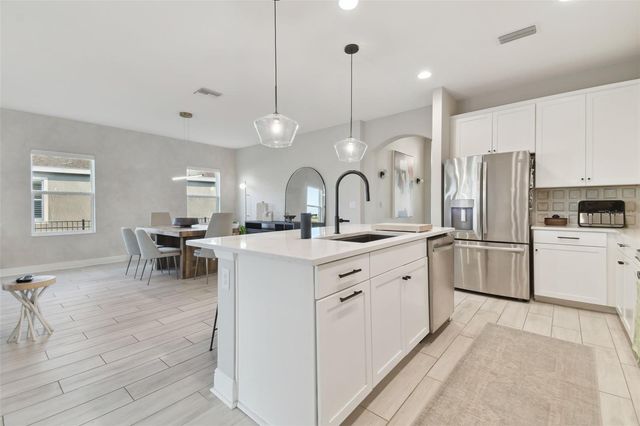5424 SILVER SUN DRIVE, Apollo Beach, FL 33572