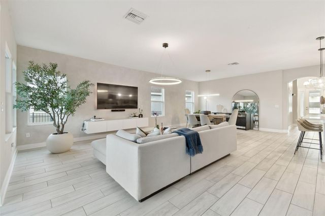 5424 SILVER SUN DRIVE, Apollo Beach, FL 33572