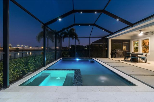 5424 SILVER SUN DRIVE, Apollo Beach, FL 33572