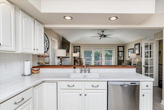 1416 SUBELLA DR, Columbia, MO 65203