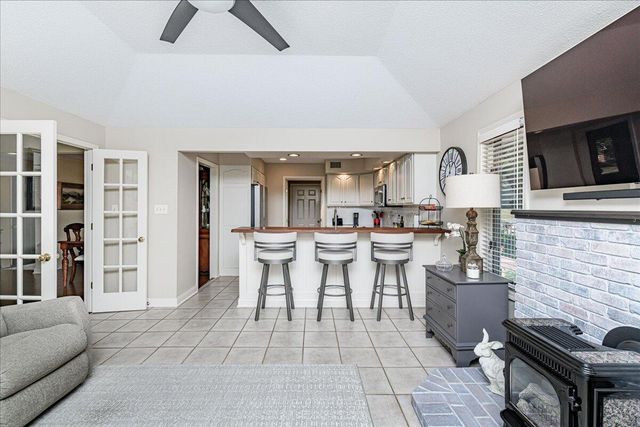 1416 SUBELLA DR, Columbia, MO 65203