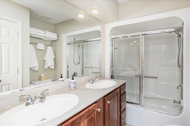 1416 SUBELLA DR, Columbia, MO 65203