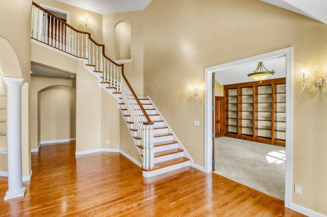 3706 Pebble Hills Dr, Fergus Falls, MN 56537