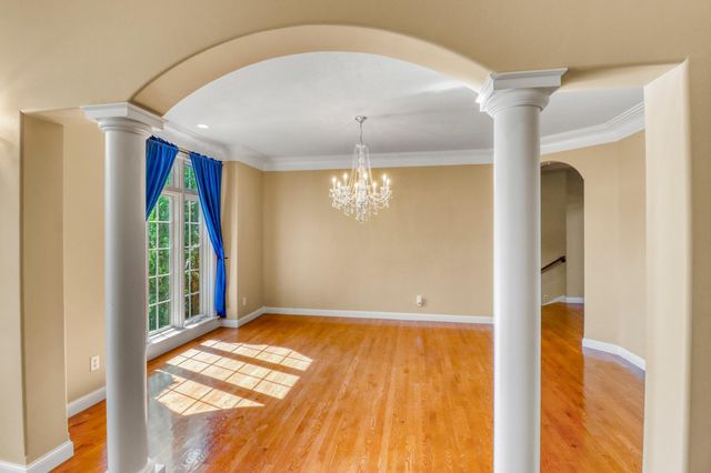 3706 Pebble Hills Dr, Fergus Falls, MN 56537