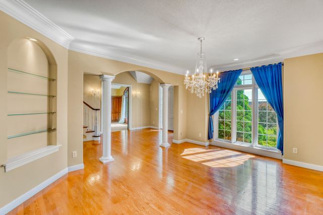 3706 Pebble Hills Dr, Fergus Falls, MN 56537