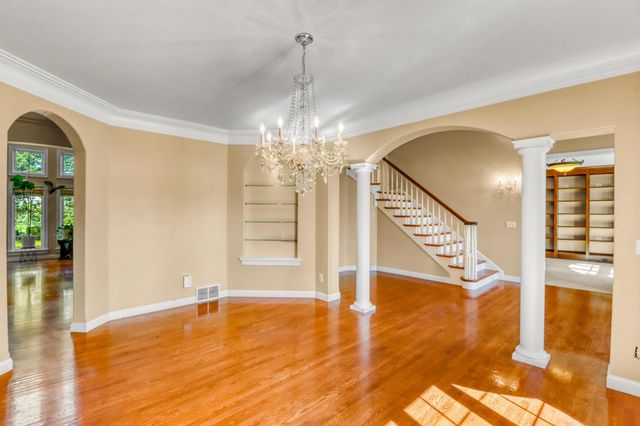 3706 Pebble Hills Dr, Fergus Falls, MN 56537