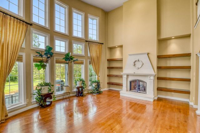 3706 Pebble Hills Dr, Fergus Falls, MN 56537