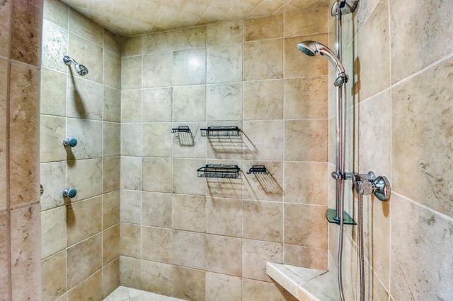 3706 Pebble Hills Dr, Fergus Falls, MN 56537