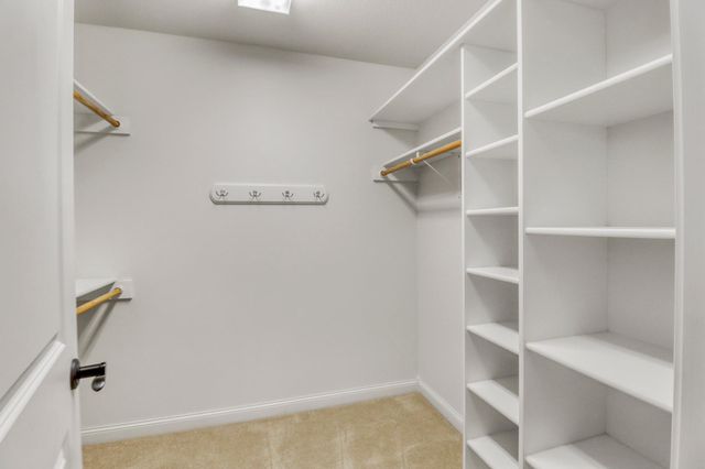 3706 Pebble Hills Dr, Fergus Falls, MN 56537