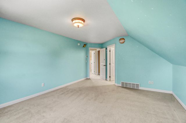 3706 Pebble Hills Dr, Fergus Falls, MN 56537