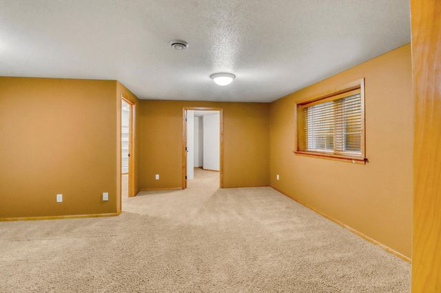 3706 Pebble Hills Dr, Fergus Falls, MN 56537