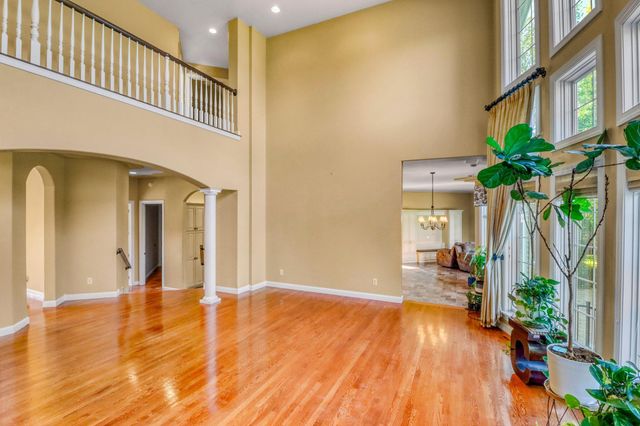 3706 Pebble Hills Dr, Fergus Falls, MN 56537