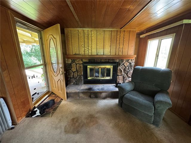 1238 Pinewood Rd, Irwin, PA 15642