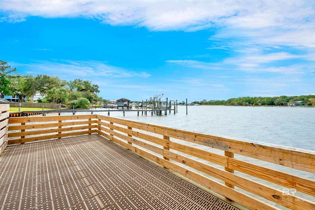 17287 Pirate Circle, Gulf Shores, AL 36542