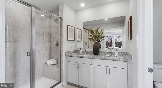 1252 CRESTED WOOD DR, Laurel, MD 20724